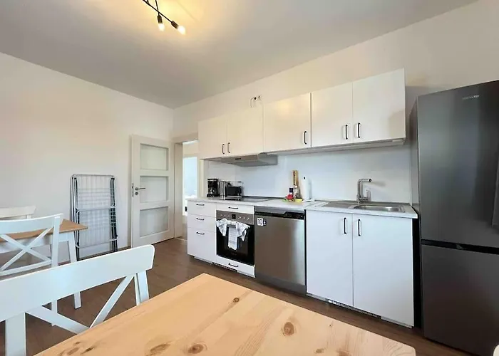 Apartament Sad231 - Moderne Monteurwohnung Uebergangswohnung